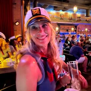 Meet your Posher, Jamie